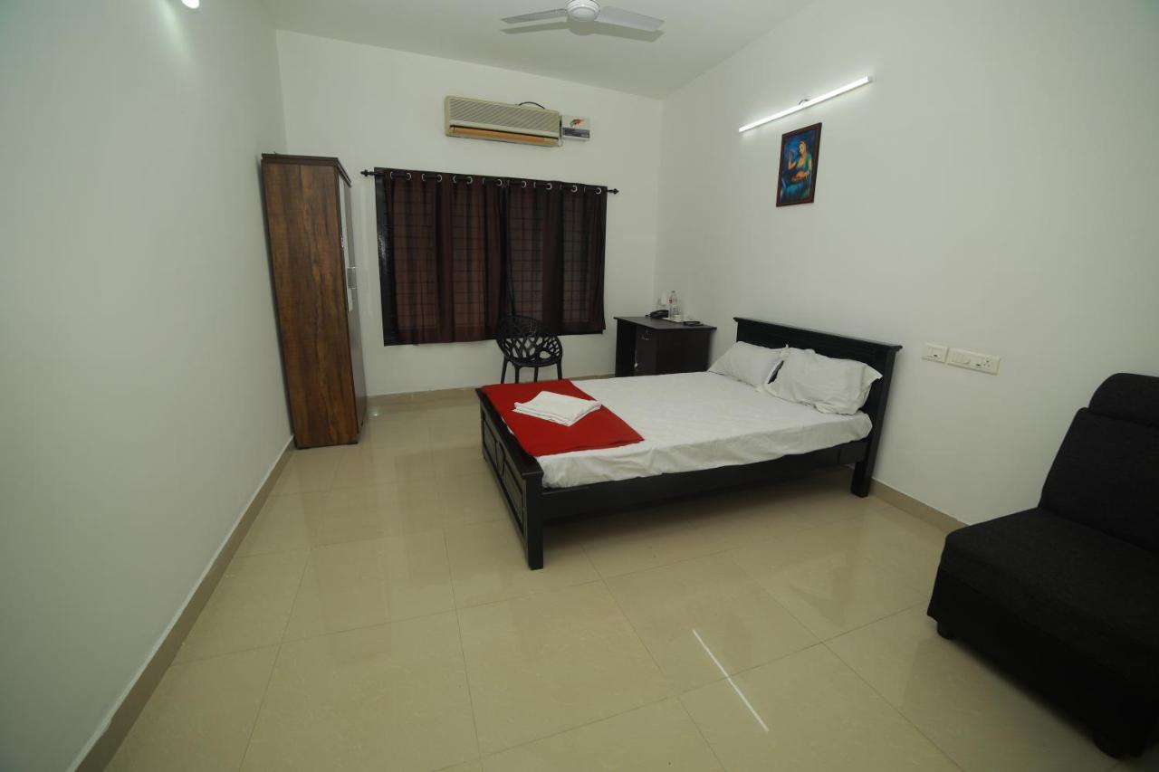Meghna Residency Hotel Thiruvananthapuram Exterior photo