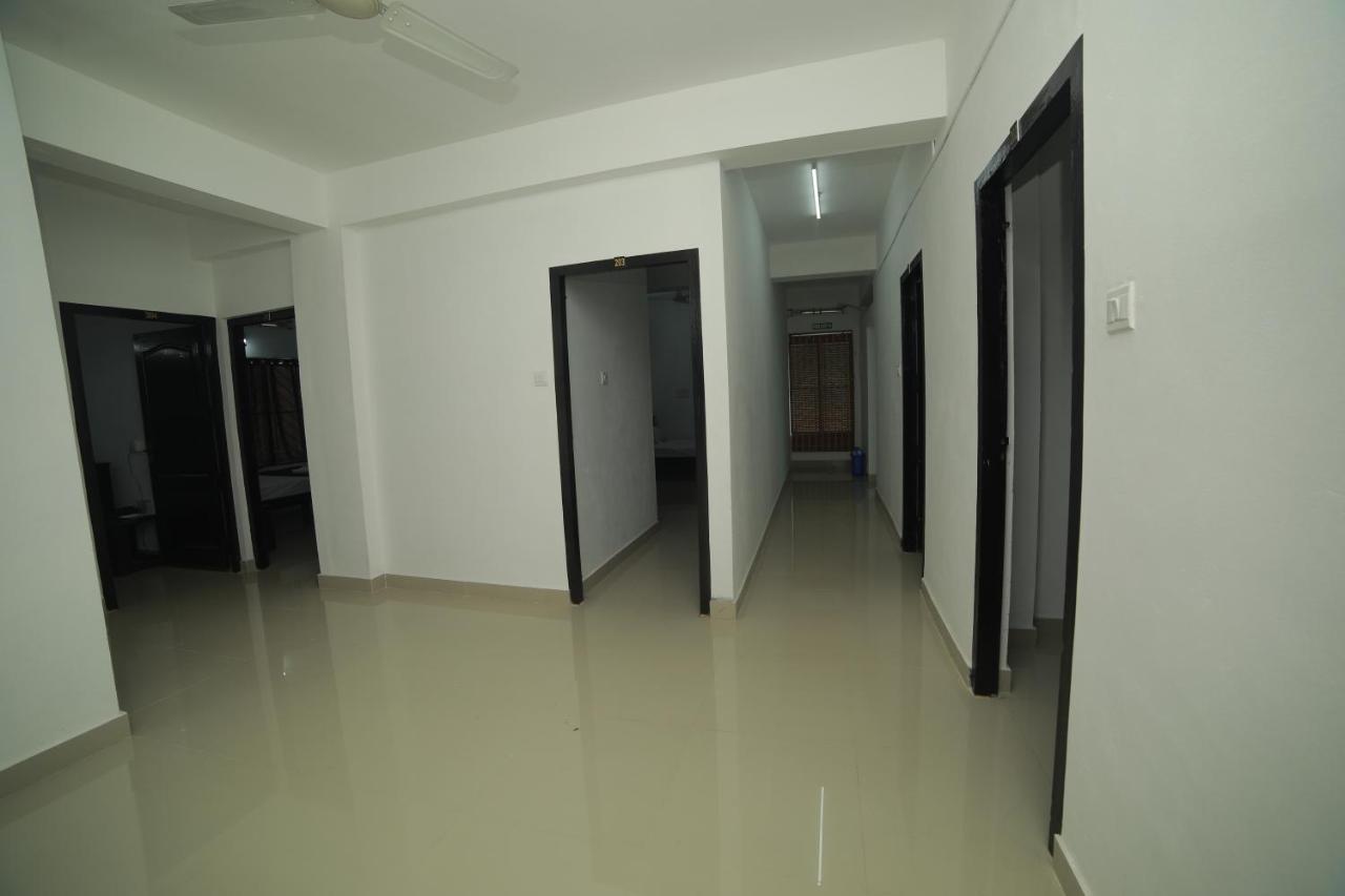 Meghna Residency Hotel Thiruvananthapuram Exterior photo