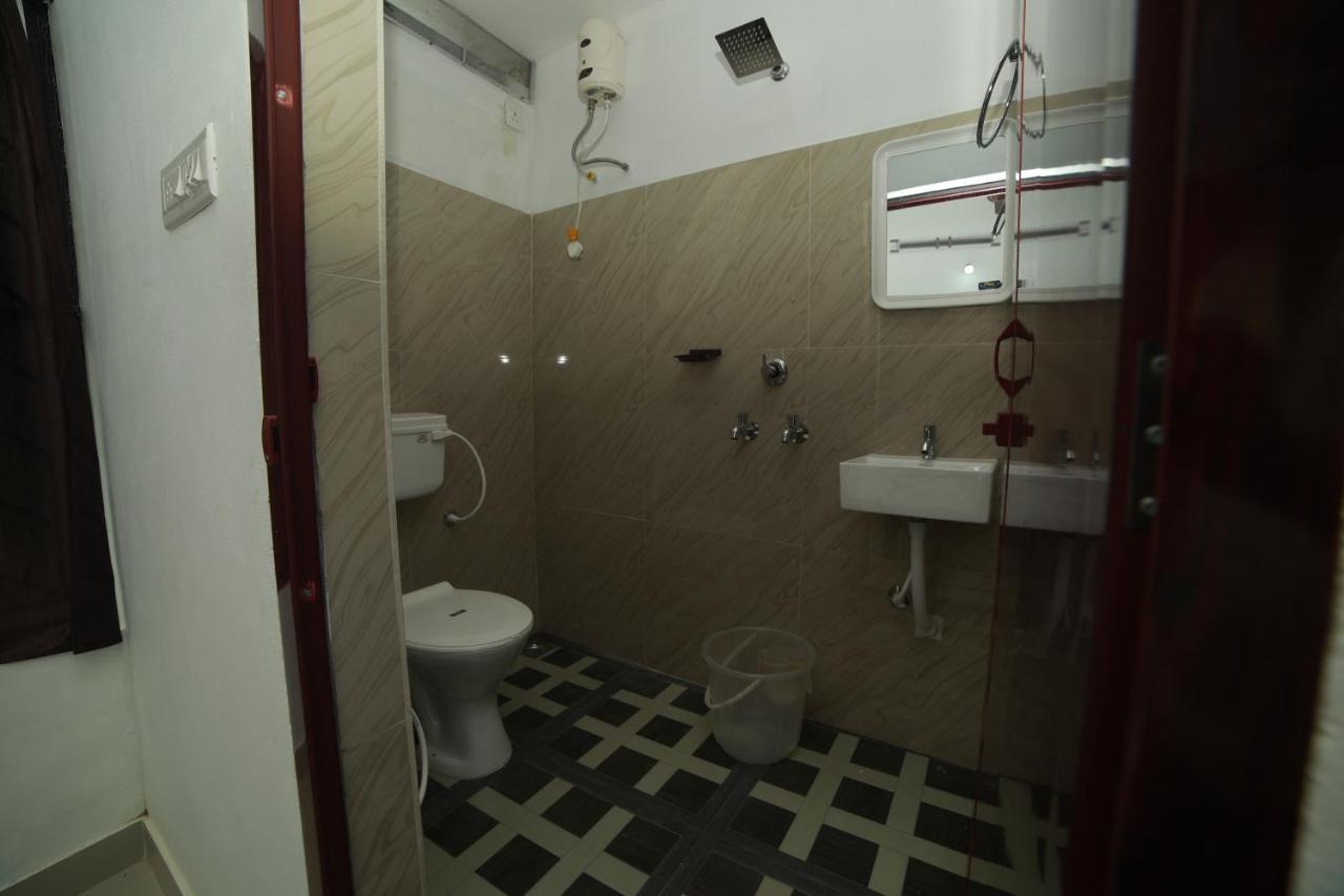 Meghna Residency Hotel Thiruvananthapuram Exterior photo
