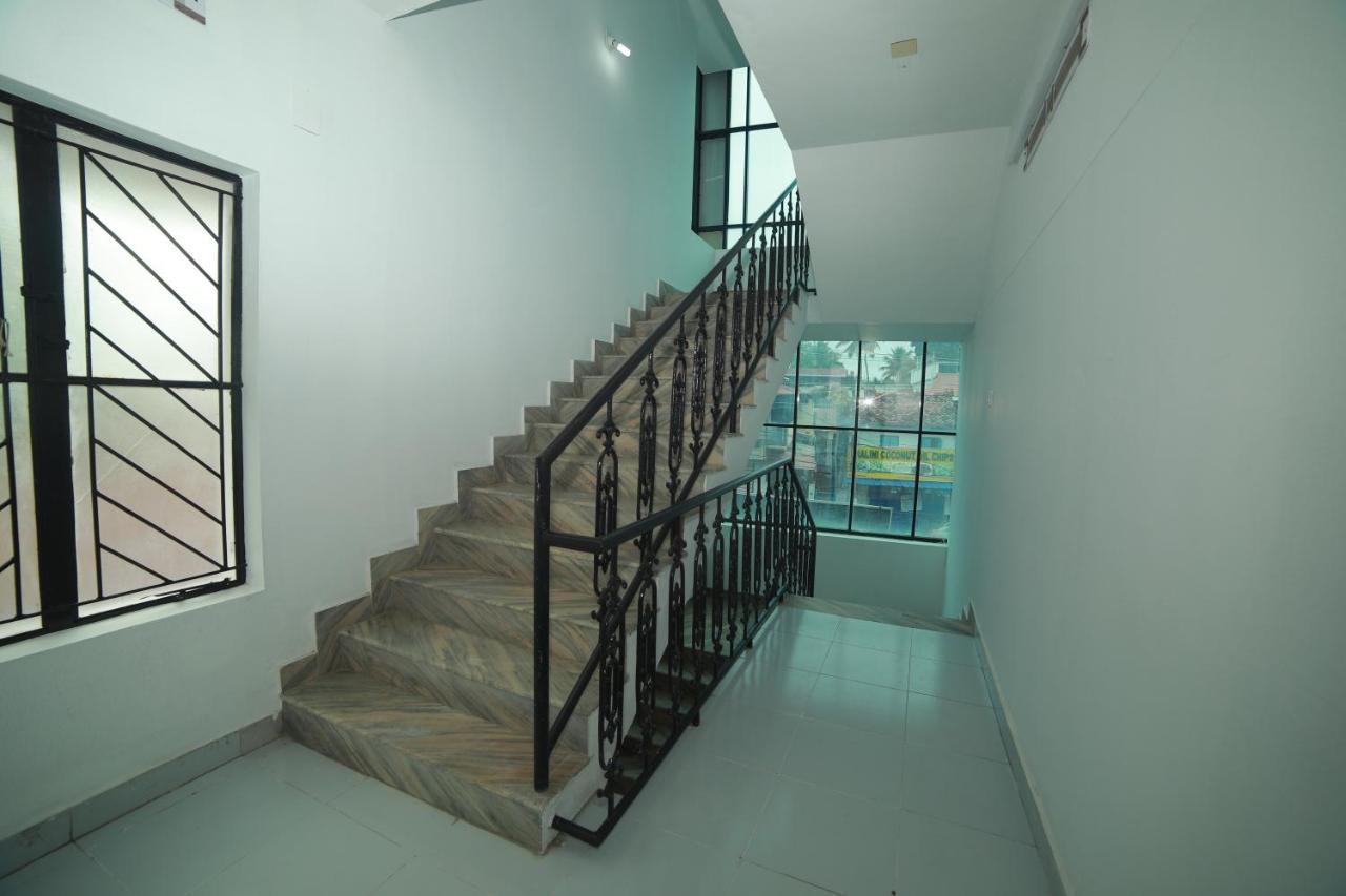 Meghna Residency Hotel Thiruvananthapuram Exterior photo