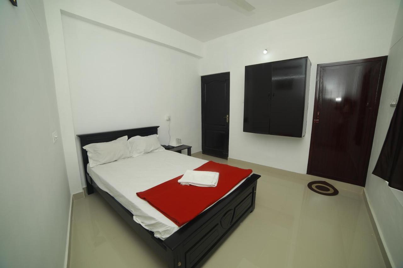 Meghna Residency Hotel Thiruvananthapuram Exterior photo